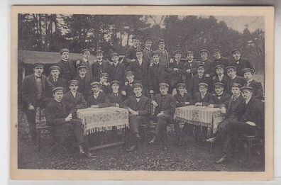 70267 Studentika Ak Altdöbern Studenten beim Gruppenfoto 1911