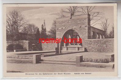72353 Ak Ehrenmal für die Gefallenen der Stadt Wurzen Ansicht vom Bahnhof 1930
