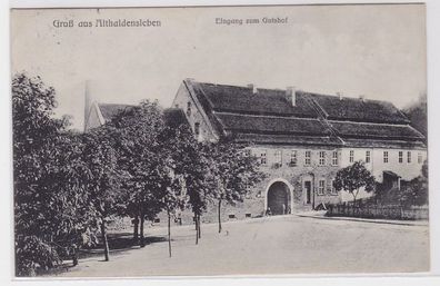 83851 Ak Gruß aus Althaldensleben Eingang zum Gutshof 1912