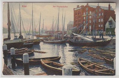 70177 Ak Kiel am Fischerhafen mit Segelbooten um 1910