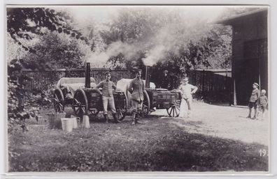 76382 Foto Ak Ratzeburg Soldaten kochen mit Feldküchen um 1930