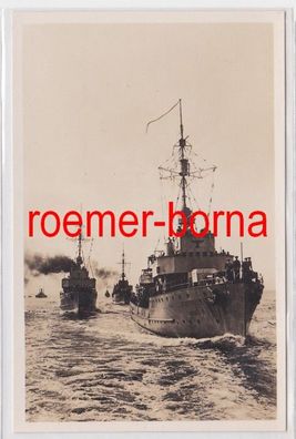 85312 Foto Ak Minensuch-Boote um 1940