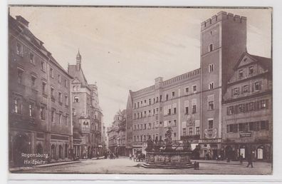 91311 Ak Regensburg - Haidplatz mit Brunnen und Geschäften um 1935