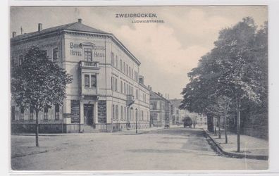 81025 Ak Zweibrücken Ludwigstrasse Bahnhotel Deutsches Haus um 1910