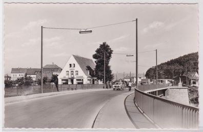 95335 Ak Neheim Hüsten Ruhrbrücke um 1950