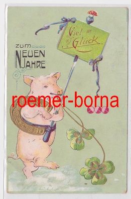 86019 geprägte Ak Viel Glück zum Neuen Jahre - Schwein Hufeisen Kleeblatt 1928