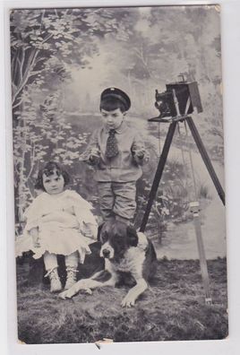 76265 Ak Kinder Geschwister mit Hund posieren vor der Kamera um 1910