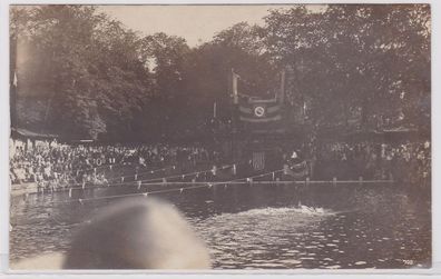 88019 Foto AK 3 x 100 Meter Staffel Schwimmfest um 1920
