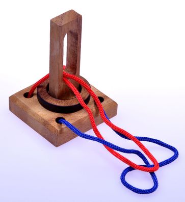 Verrückter Ring - Schnurpuzzle - Logikspiel aus Holz