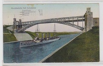 64699 Ak Hochbrücke bei Levensau mit Kriegsschiff 1918