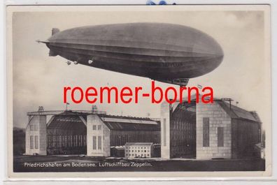 85024 Foto Ak Friedrichshafen am Bodensee Luftschiffbau mit Graf Zeppelin 1935