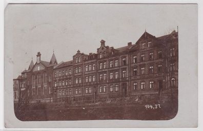 83745 Foto Ak Pössneck Strassenansicht mit Wohnhäusern 1907