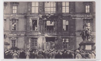 75029 Ak Straßenkämpfe in Berlin Zerstörungen am Schloße um 1920