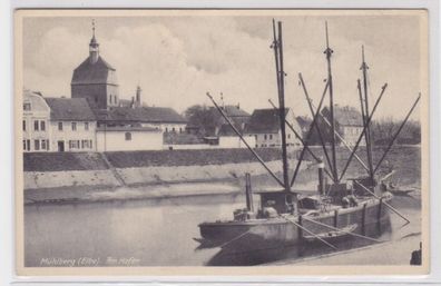 80265 Ak Mühlberg (Elbe) am Hafen mit Boot um 1940
