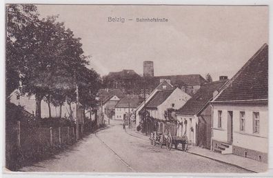 87300 Ak Belzig Bahnhofstrasse mit Fuhrwerken um 1930
