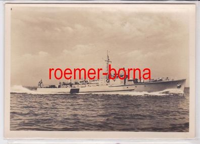 85314 Foto Ak Räumboot mit 17 Mann Besatzung, 90 t um 1940