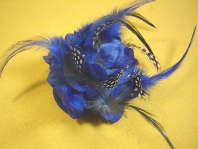 Ansteckblüte Rose royalblau m Perlhuhn Federn auch Haarklammer od Armband 10cm p