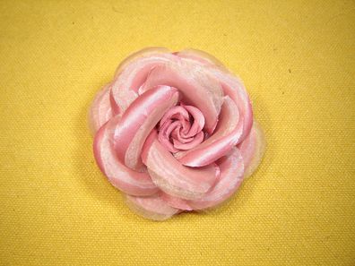 Ansteckblüte Rose seidig glänzend in Farbe rosa 7,5 cm p