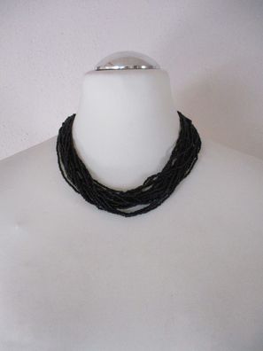 Halskette mit kleinen Kunstperlen in Schwarz Mehrreihig 52 cm