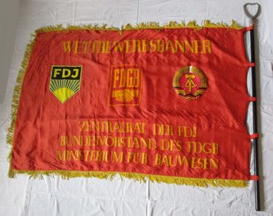 DDR Fahne bestes Jugendkollektiv Ministerium f. Bauwesen FdJ FDGB (135283)
