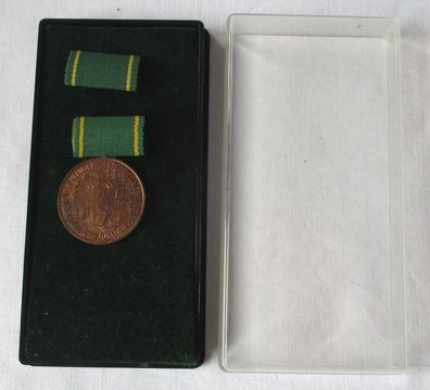 DDR Medaille für hervor. Leistungen in Land-und Forstwirtschaft im Etui (125038)