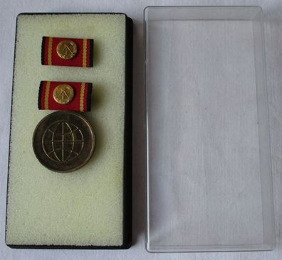 DDR Medaille für hervorragende Leistungen im außenpolitischen Dienst (115565)