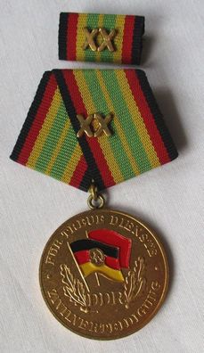DDR Medaille treue Dienste in der Zivilverteidigung 20 Jahre XX 273 b (134139)