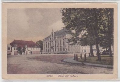 79242 Ak Malchin Markt mit Rathaus 1921