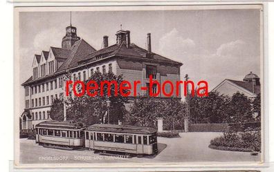 75522 Ak Engelsdorf Schule und Turnhalle mit Straßenbahn davor um 1930