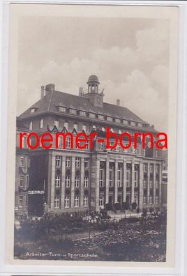 80676 Ak Leipzig Arbeiter-Turn- u. Sportschule um 1920