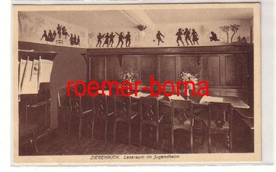 06680 Ak Ziegenrück Leseraum im Jugendheim um 1930