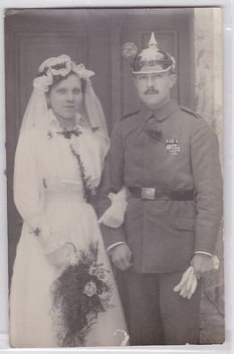 85041 Foto Ak Gössnitz Soldat Infanterie mit Pickelhaube um 1915