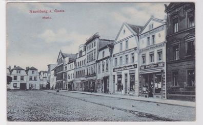17038 Ak Naumburg Nowogrodziec am Queis Markt mit Geschäften um 1910