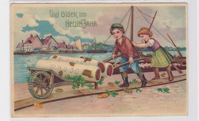 84024 Glückwunsch Präge AK Viel Glück im neuen Jahre - Kinder schieben Geld 1908