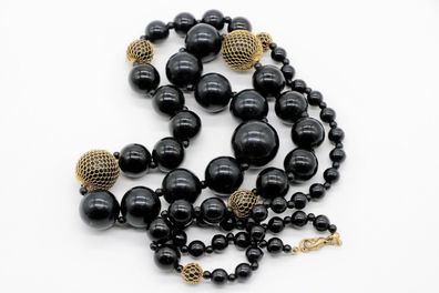 verlaufende Onyxkette mit Verschluss aus Tombak