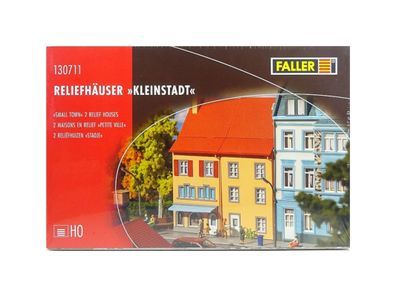 Bausatz Modellbau 2 Reihenendhäuser Kleinstadt, Faller H0 130711, neu