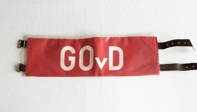 Original DDR NVA Armbinde DOvD Gehilfe Offizier vom Dienst mit Regenschutz