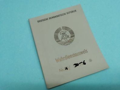 Original DDR Ausweis Wehrmacht NEU unbeschriftet Waffennachweis !