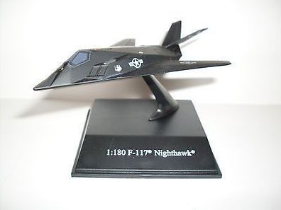 F-117 Nighthawk, NewRay Flugzeug Modell 1:180, OVP, Neu