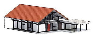 Busch 1446, HUF® Haus braun/ rot, H0 Modellwelten Bausatz 1:87