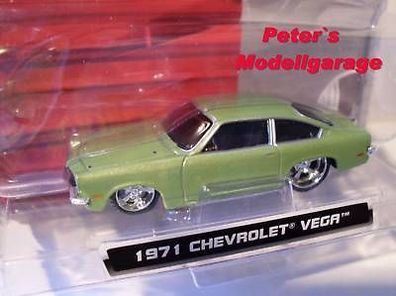 1971 Chevrolet Vega, grün, Custom Shop, Maisto 1:64, Neu