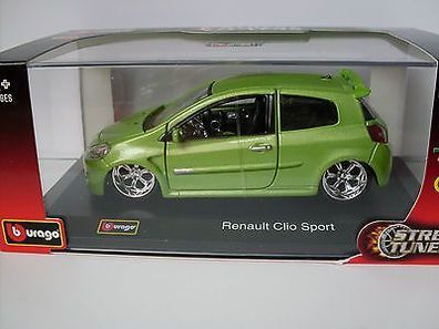 Renault Clio Sport grün + Vitrine , Bburago Modell 1:32