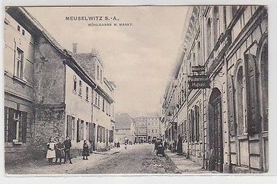 65599 Ak Meuselwitz Mühlgasse mit Markt um 1910