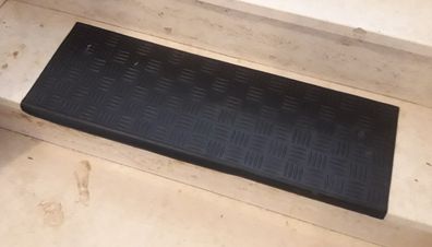 Stufenmatte Trep Step 75 x 25 x 0,4 cm Vollgummi für Innen + Außen rutschhemmend