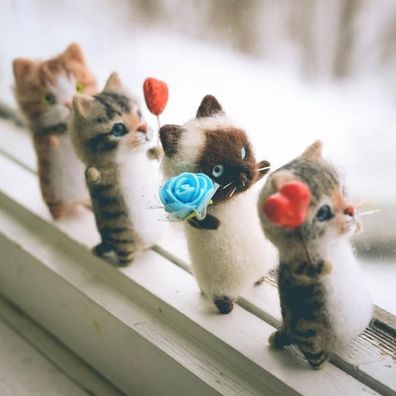 Süße und interessante handgemachte Katzen-Kits aus Wollfilz - Spielzeug
