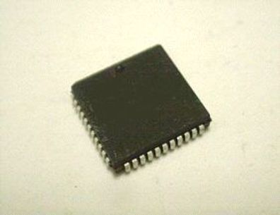MACH110-15JC - High-Density EE CMOS Programmable Logic IC