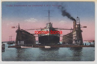 08515 Ak Hamburg großes Schwimmdock mit Linienschiff S.M.S. Thüringen