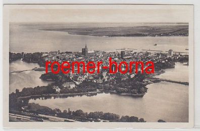 65718 Ak Stralsund die Inselstadt am Meer Altstadt 1931