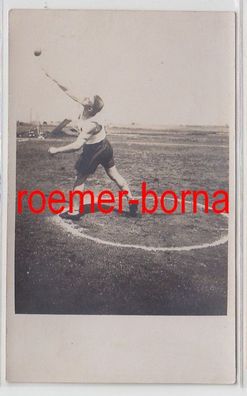 78295 Foto Ak Chemnitz Sportler beim Kugelstossen um 1920
