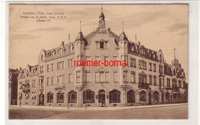 79347 Ak Landau Pfalz Café Central um 1915